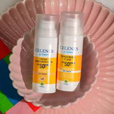 کرم ضد آفتاب گیاهی درای تاچ فلوئید SPF 50 - سلنس